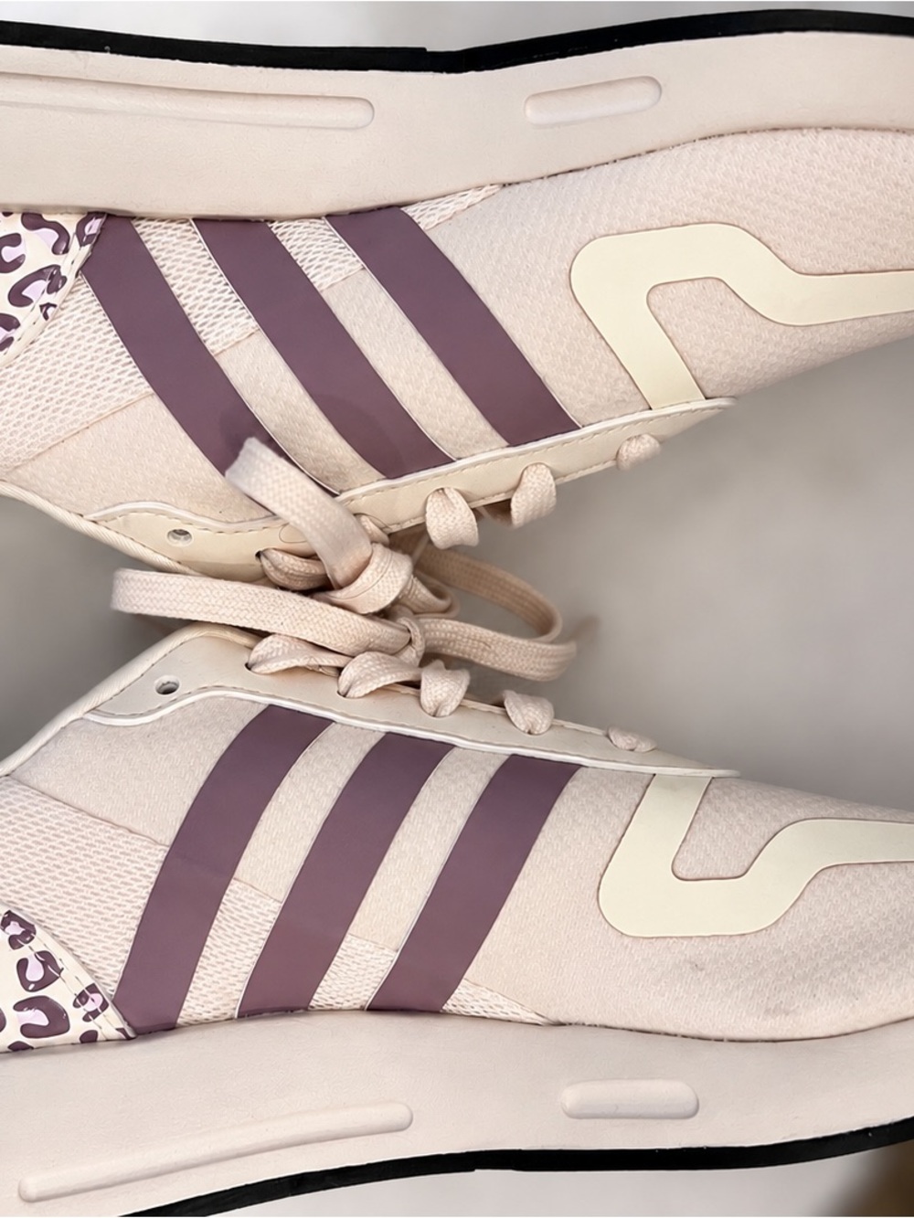 Adidas Originals Women’s Sneakers Pink Mauve Leopard Heel Size 7.5 - Picture 2 of 7
